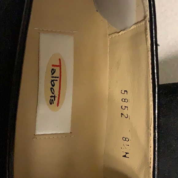 Talbots Black Suede Flats - Picture 3 of 7